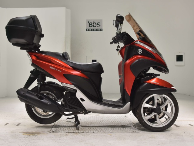 Yamaha TRICITY MW125A 2015