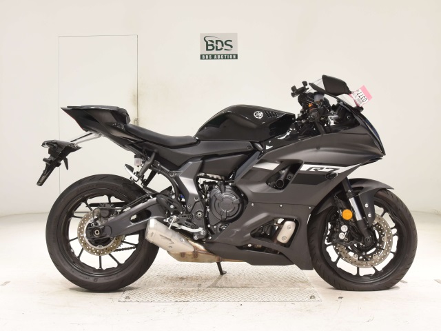 Yamaha YZF-R7-2 2025