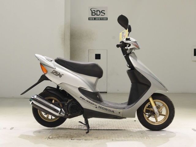 Honda DIO ZX 2000