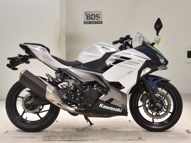 Kawasaki NINJA400 2023