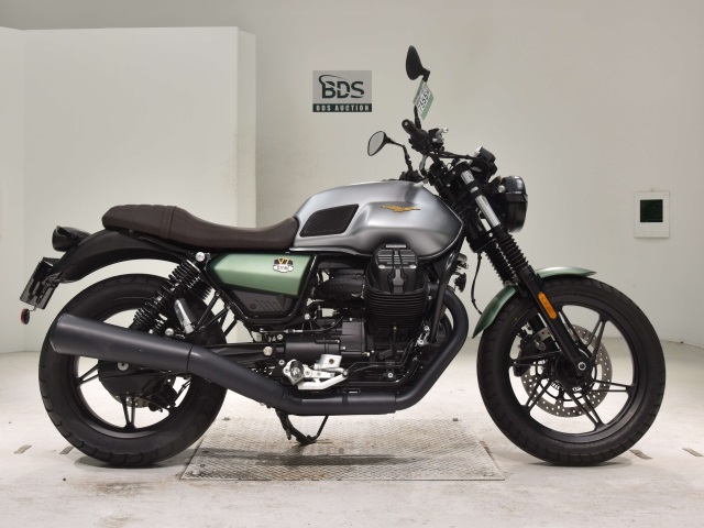 Moto Guzzi V7 STONE 2021