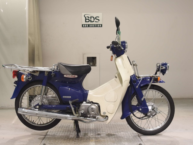 Honda C50 2002