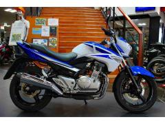 Suzuki GSR250