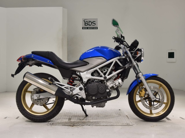 Honda VTR250 2011