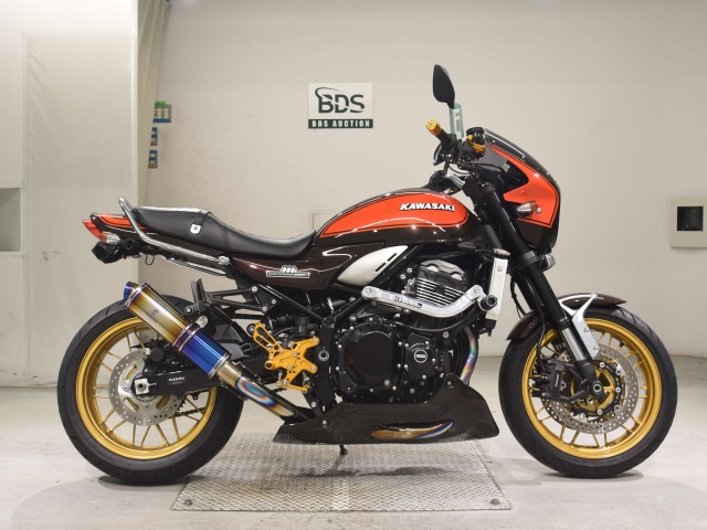 Kawasaki Z900RS 2022