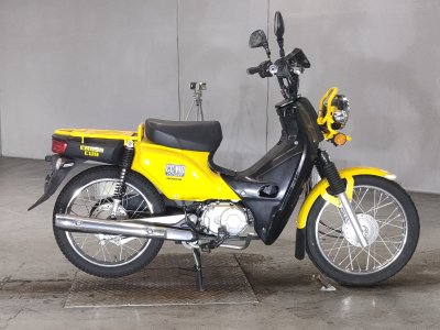 Honda CC110 CROSSCUB 2016