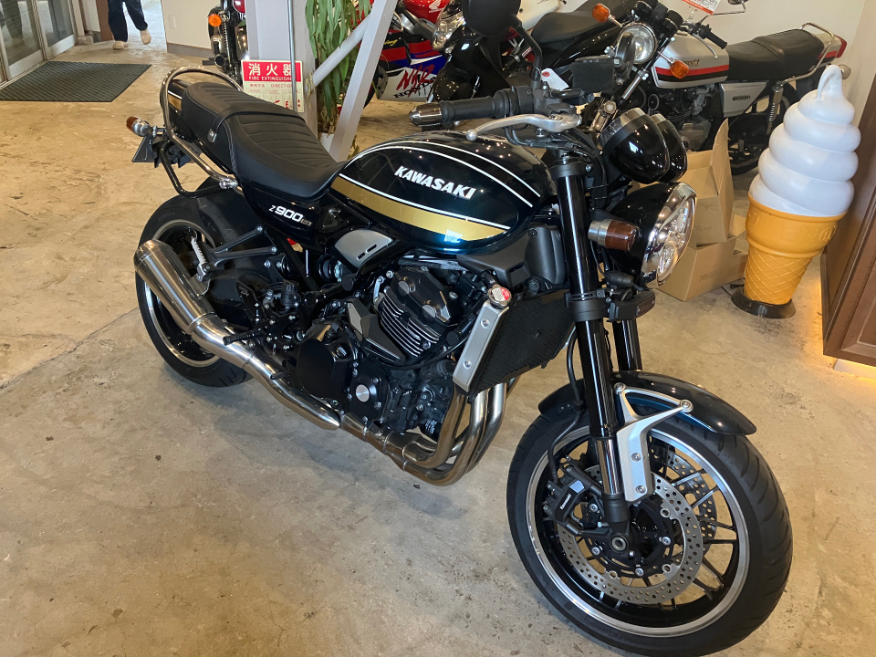 Kawasaki Z900RS 2021