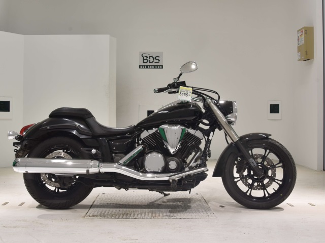 Yamaha MIDNIGHTSTAR XVS950 2011