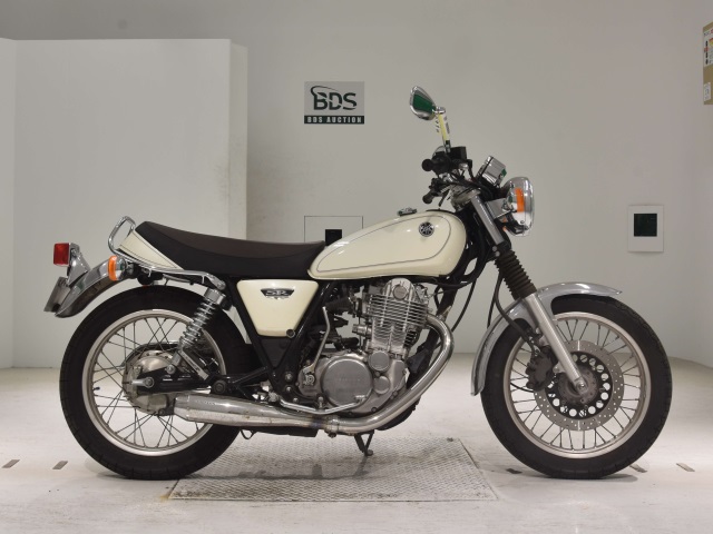 Yamaha SR400 2014