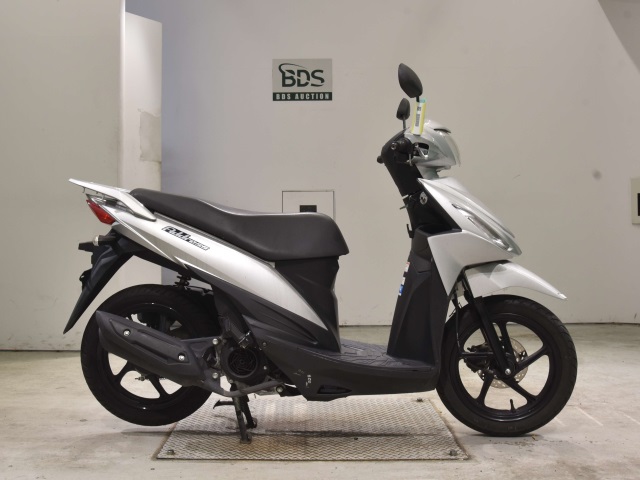 Suzuki ADDRESS V110