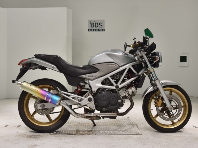 Honda VTR250 2011