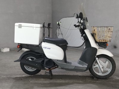 Yamaha GEAR 2013