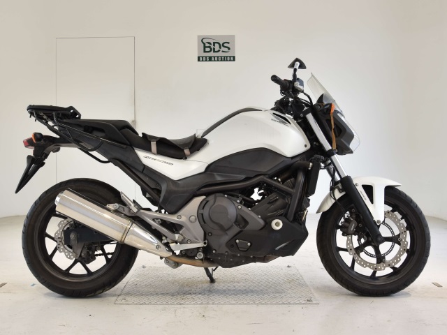 Honda NC750SA 2015