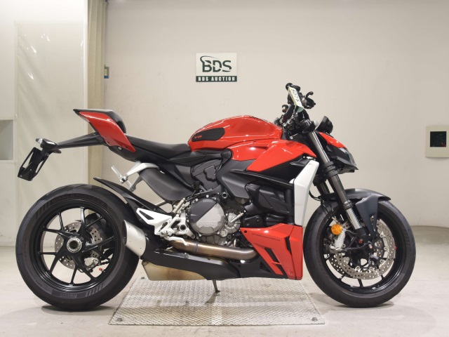 Ducati STREETFIGHTER V2 2023