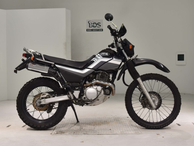 Yamaha SEROW XT225 2003