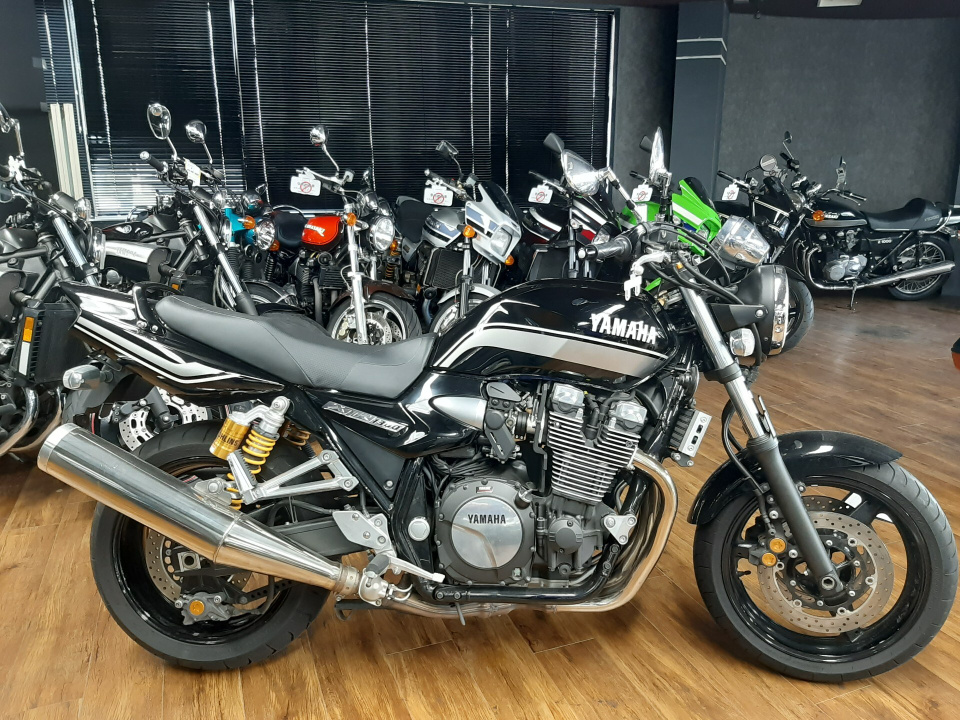 Yamaha XJR1300 2016