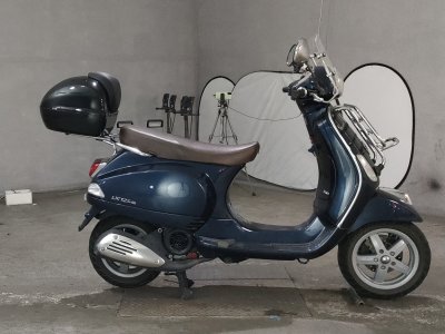 Vespa LX125 2012