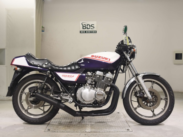 Suzuki GSX400F 2025