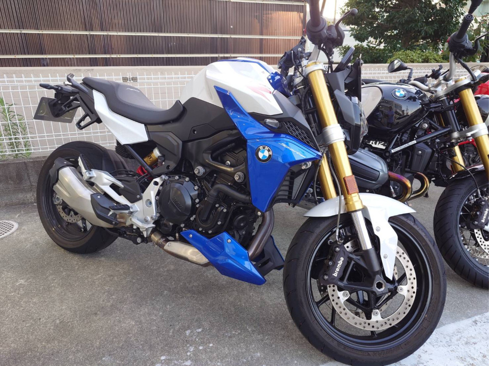BMW F900R 2023