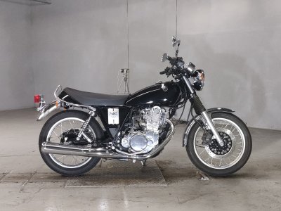 Yamaha SR400 2020