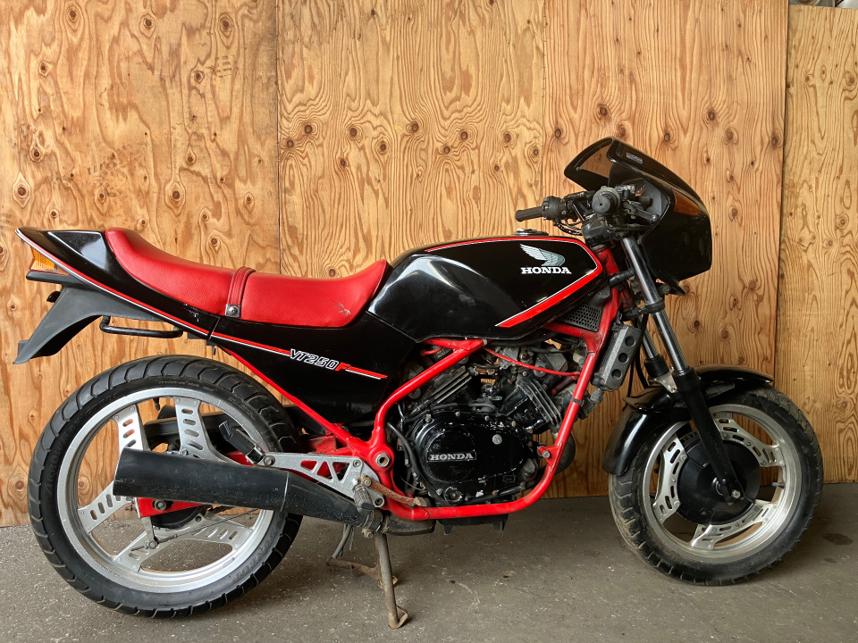 Honda VT250FC 1983