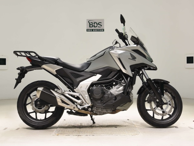 Honda NC750X 2024