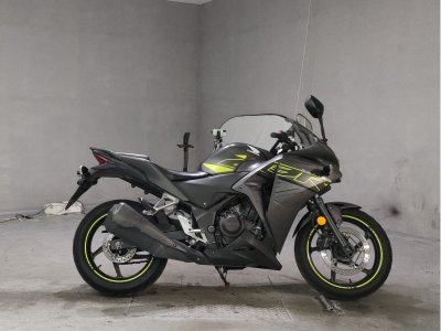 Honda CBR250R 2018