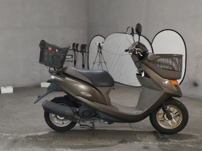 Honda DIO CHESTER 2011