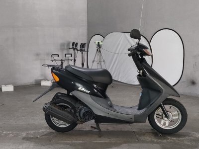 Honda DIO 2000