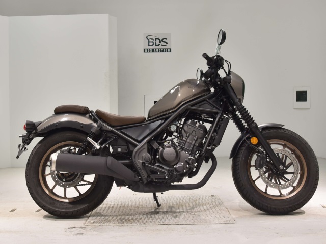 Honda REBEL CMX250 2023