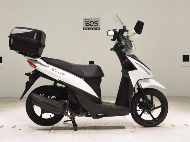 Suzuki ADDRESS V110