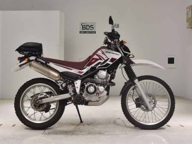 Yamaha SEROW XT250 2012