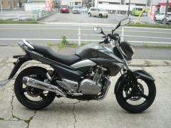Suzuki GSR250