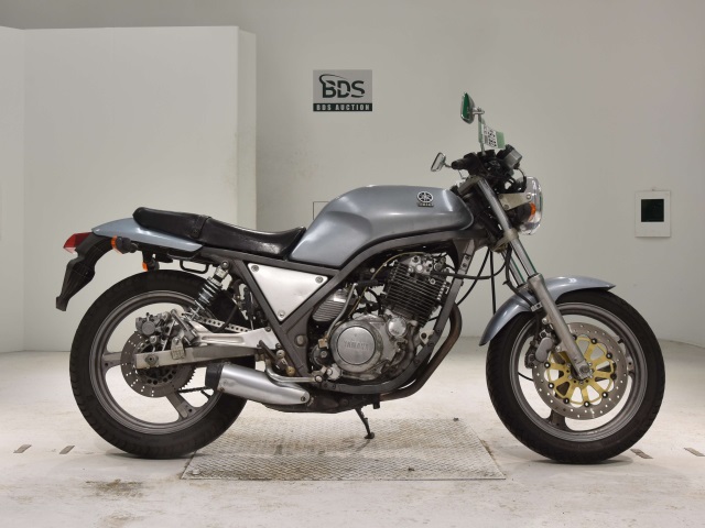 Yamaha SRX400 1987