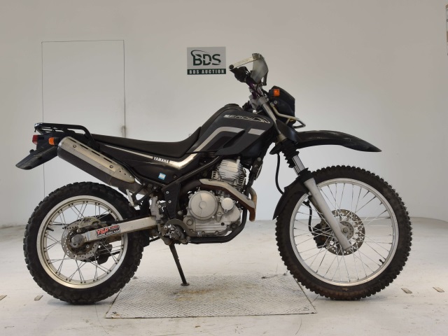 Yamaha SEROW XT250 2005