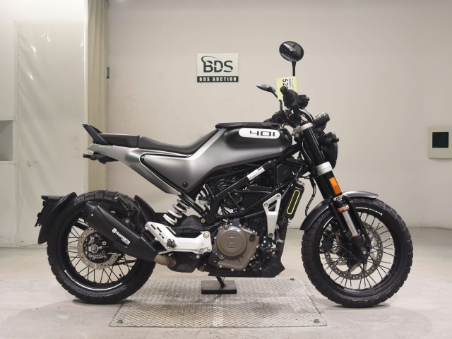 Husqvarna SVARTPILEN 401 2021
