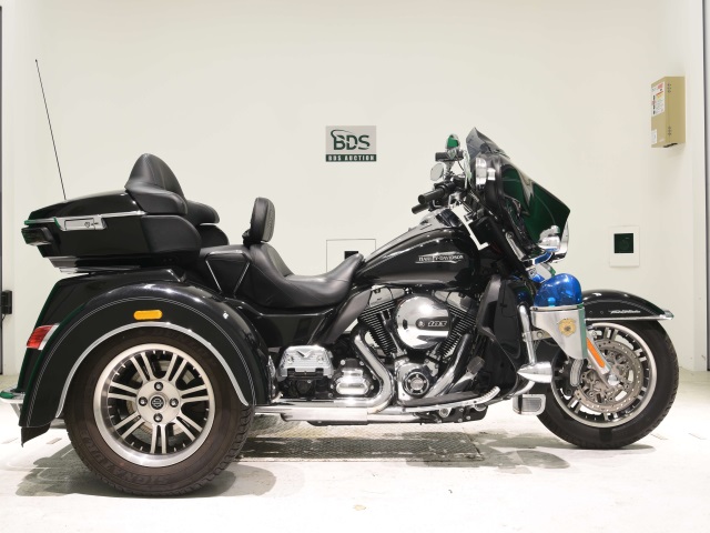 HD ELECTRA GLIDE FLHTCU1690 TRIKE 2015