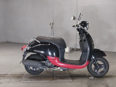 Honda GIORNO 2012
