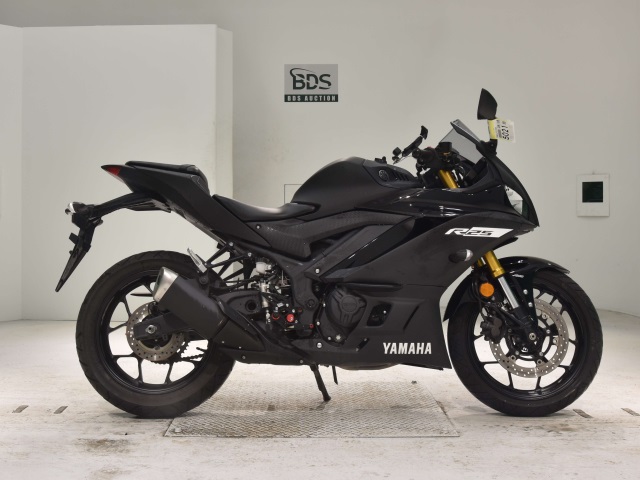 Yamaha YZF-R25A 2019