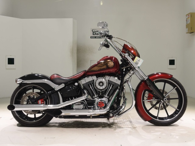 HD BREAKOUT FXSB1580 2013