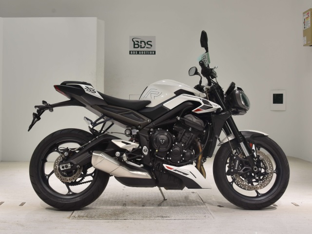 Triumph STREET TRIPLE R 2023