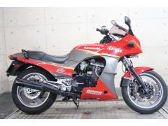 Kawasaki GPZ900R 2001