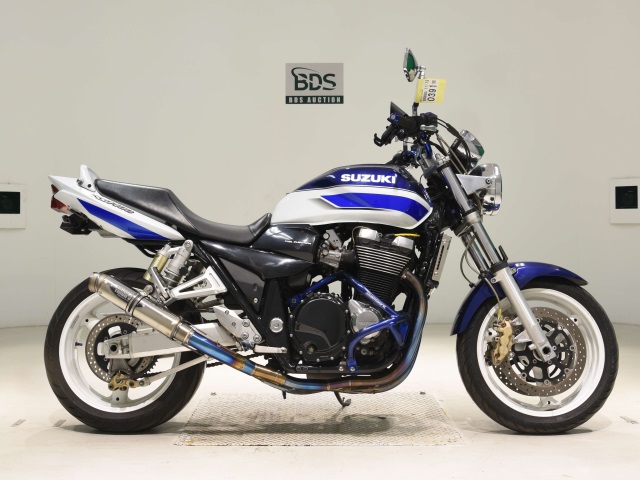 Suzuki GSX1400 2001