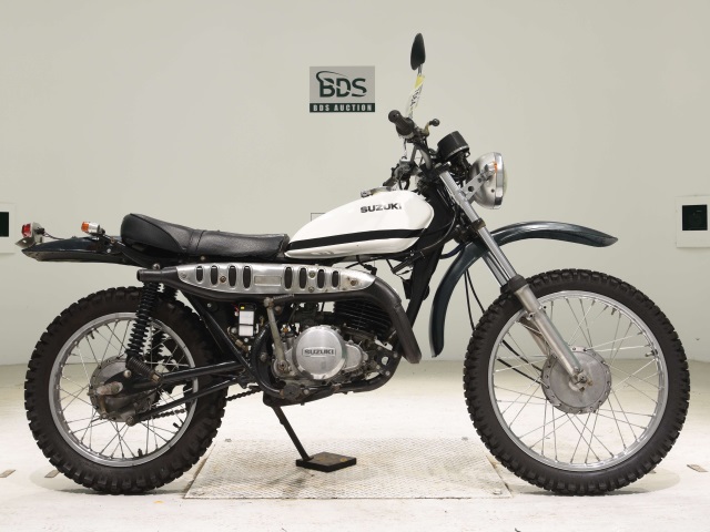 Suzuki TS250