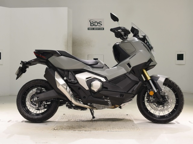 Honda X-ADV750-2 2025
