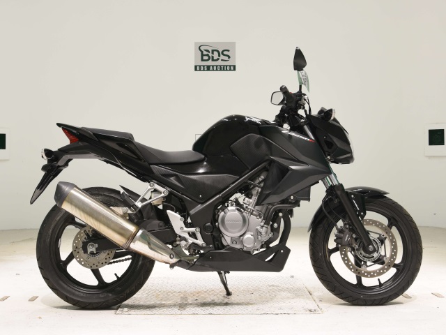 Honda CB250F 2016