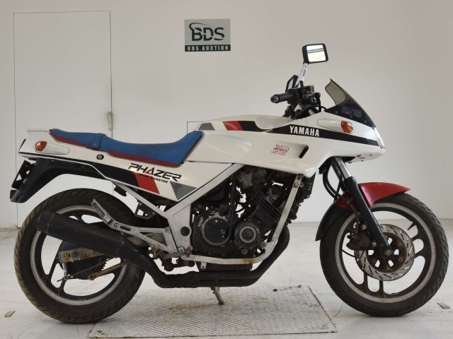 Yamaha FZ250 FAZER
