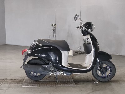 Honda GIORNO 2011