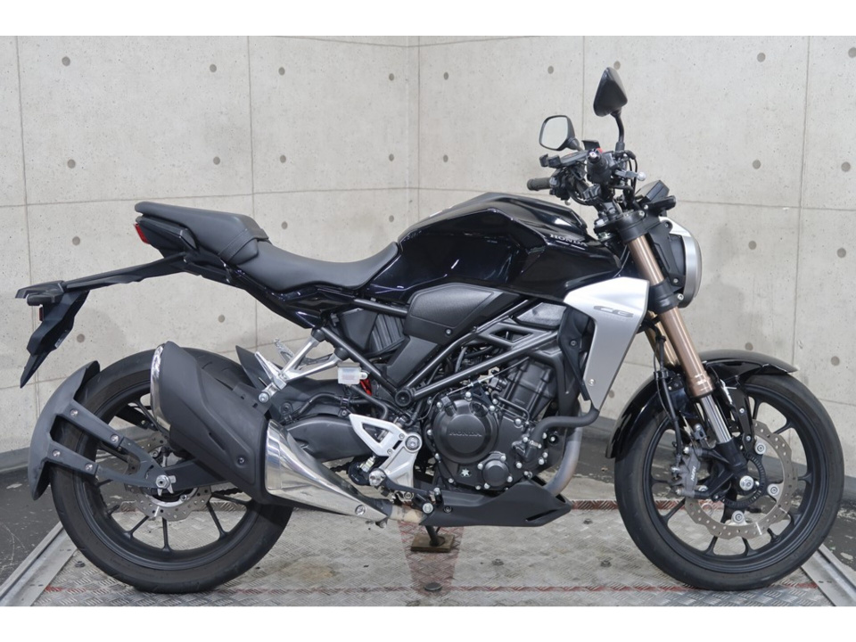 Honda CB250R 2019