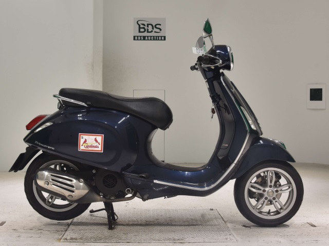 Vespa PRIMAVERA125